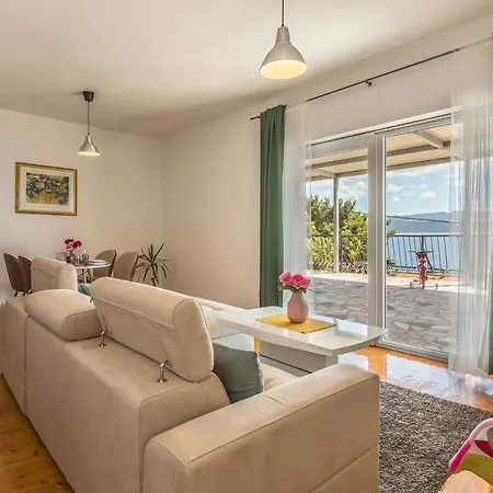 Caljkusic Apartment *